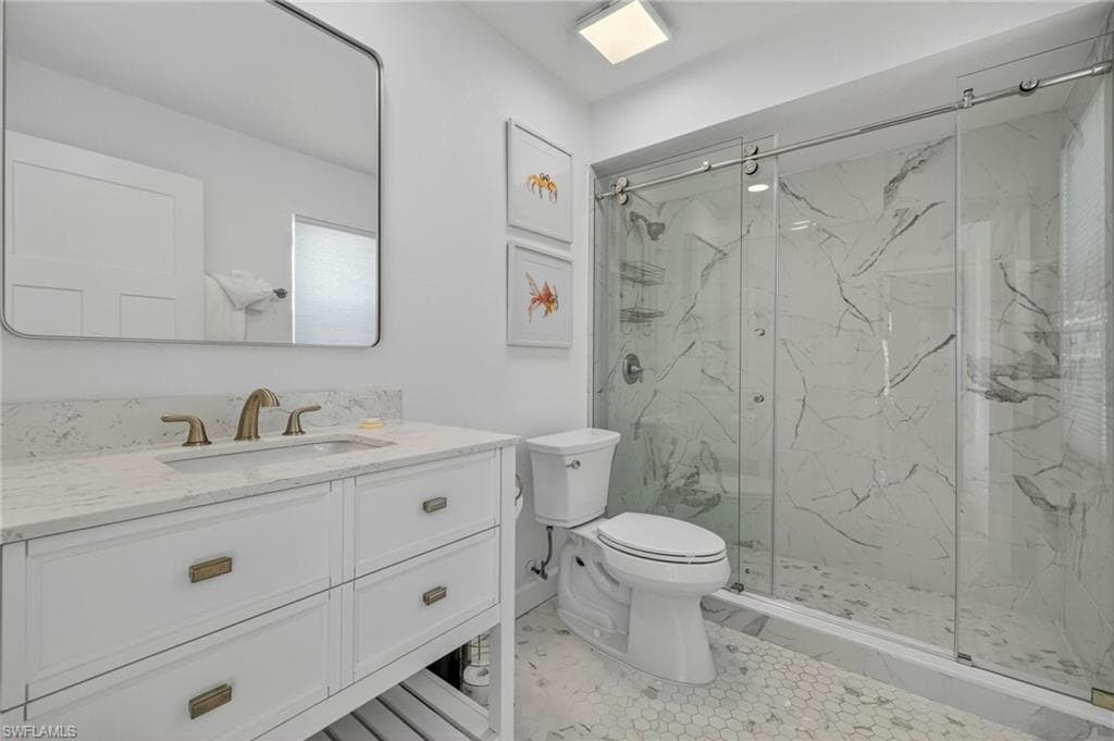 1739 Jewel Box DR, SANIBEL FL 33957-19
