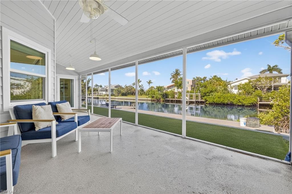 1739 Jewel Box DR, SANIBEL FL 33957-23