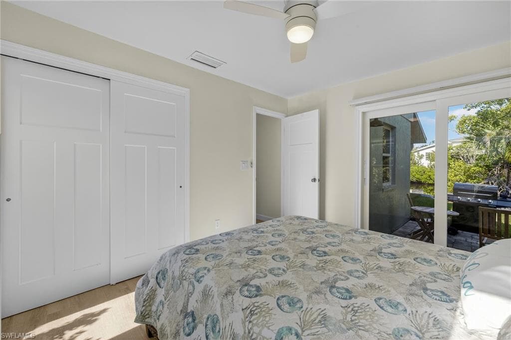 1739 Jewel Box DR, SANIBEL FL 33957-18