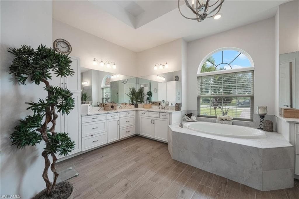 18780 Royal Hammock BLVD, NAPLES FL 34114-12