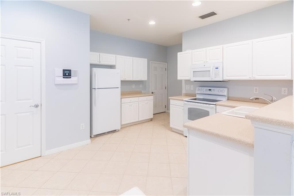 16146 Caldera LN # 31, NAPLES FL 34110-5