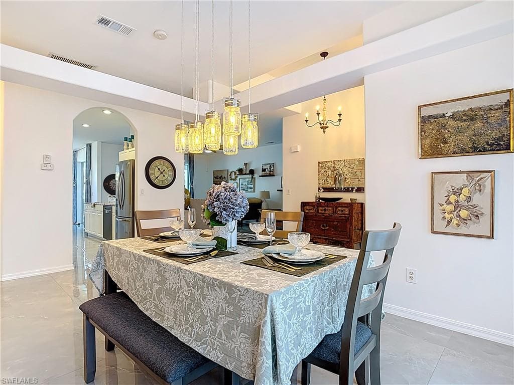 9346 Palm Island CIR, NORTH FORT MYERS FL 33903-4