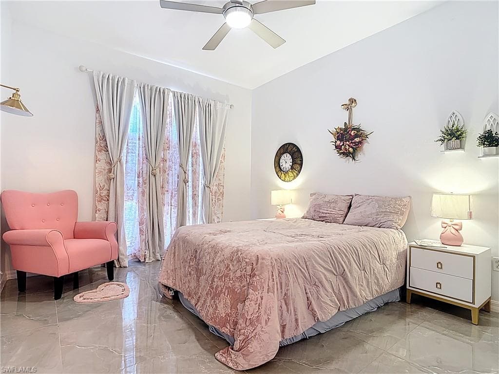 9346 Palm Island CIR, NORTH FORT MYERS FL 33903-17