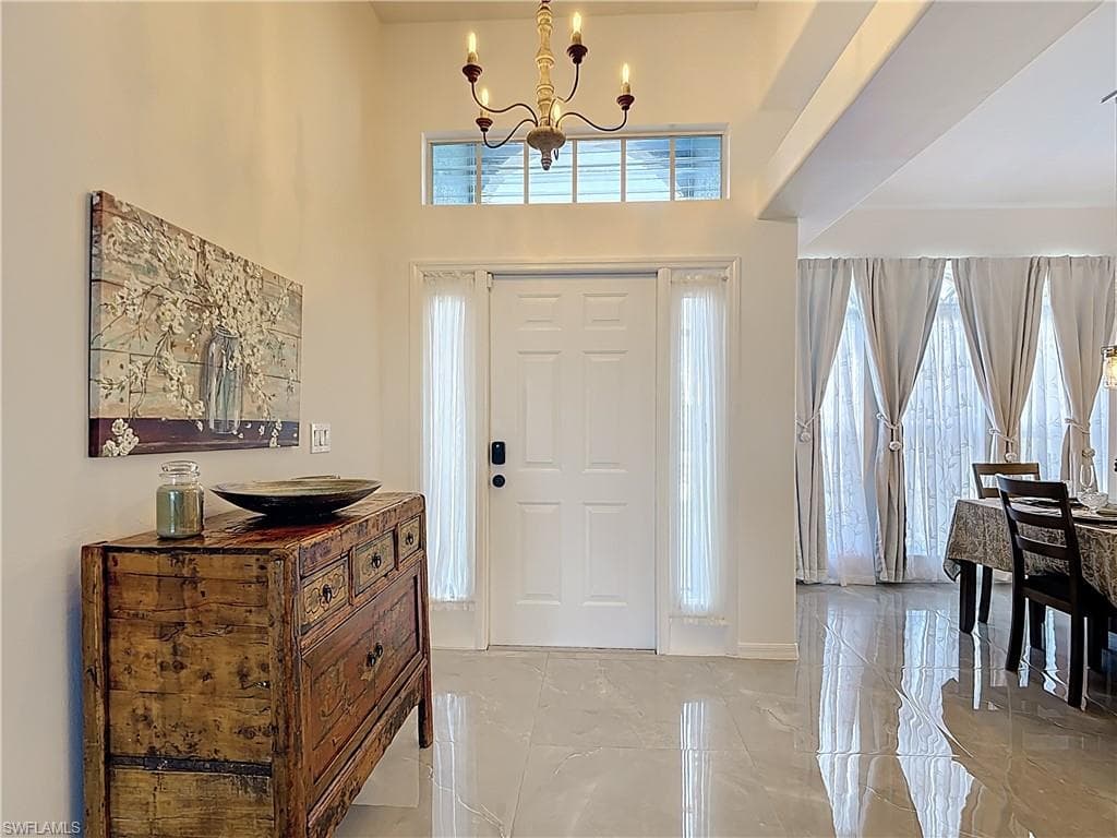 9346 Palm Island CIR, NORTH FORT MYERS FL 33903-3