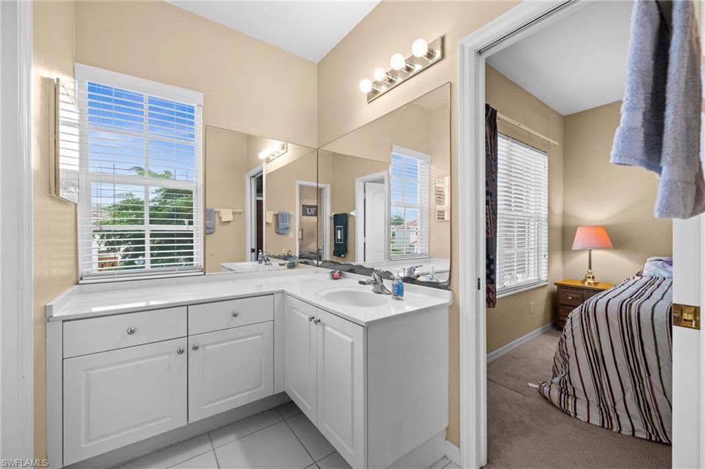 8830 Spring Mountain WAY, FORT MYERS FL 33908-21