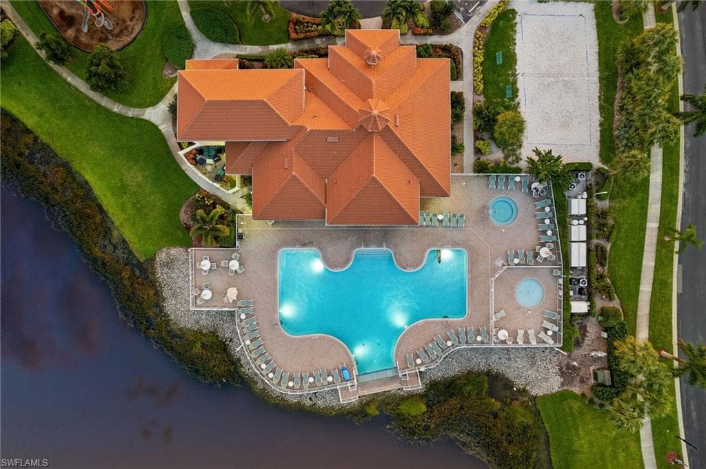 8830 Spring Mountain WAY, FORT MYERS FL 33908-37