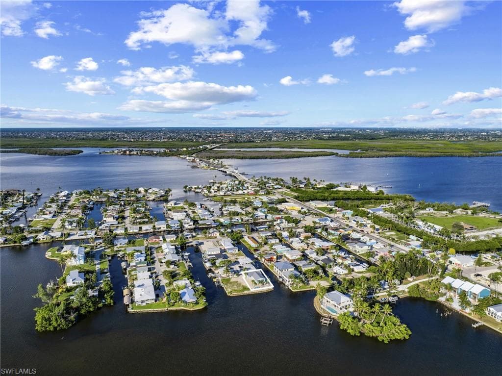 2669 Coco Plum DR, MATLACHA FL 33993-33