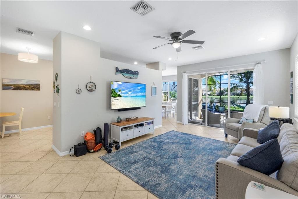 20007 Larino LOOP, ESTERO FL 33928-4