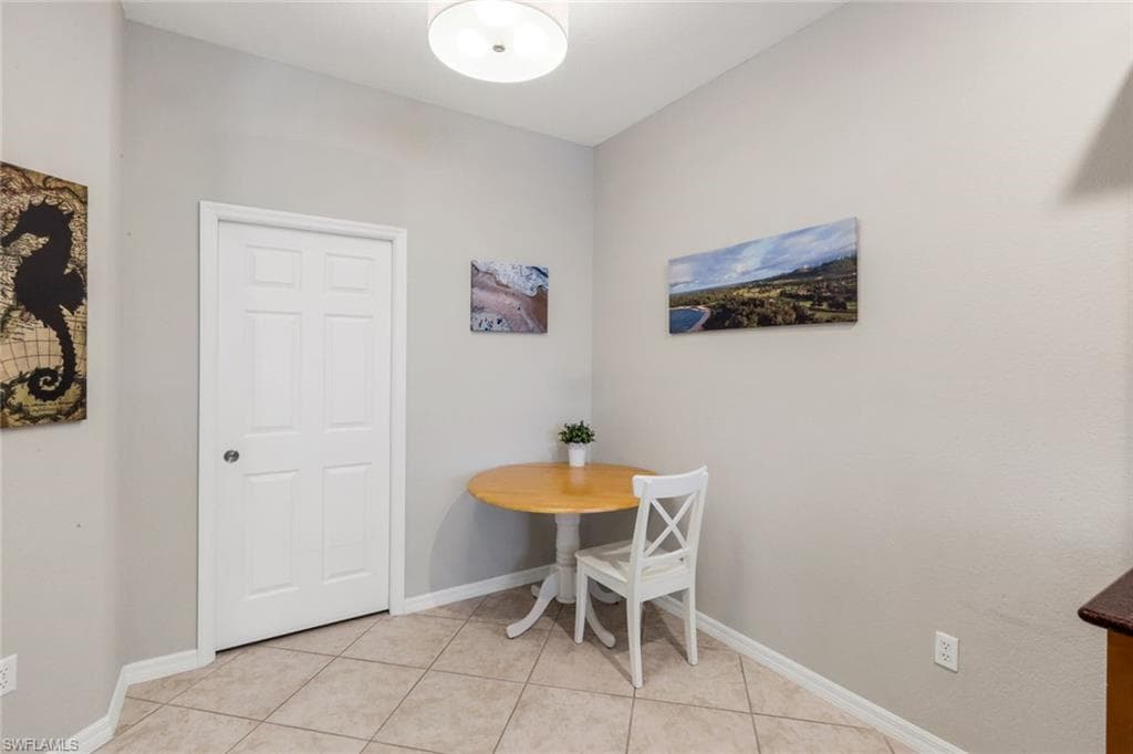 20007 Larino LOOP, ESTERO FL 33928-9