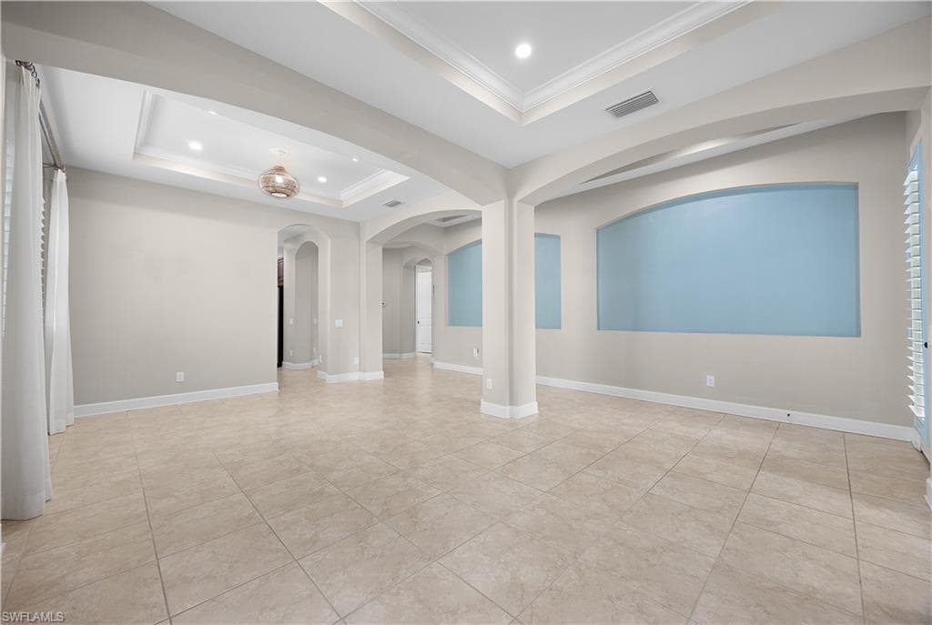 1465 Serrano CIR, NAPLES FL 34105-6