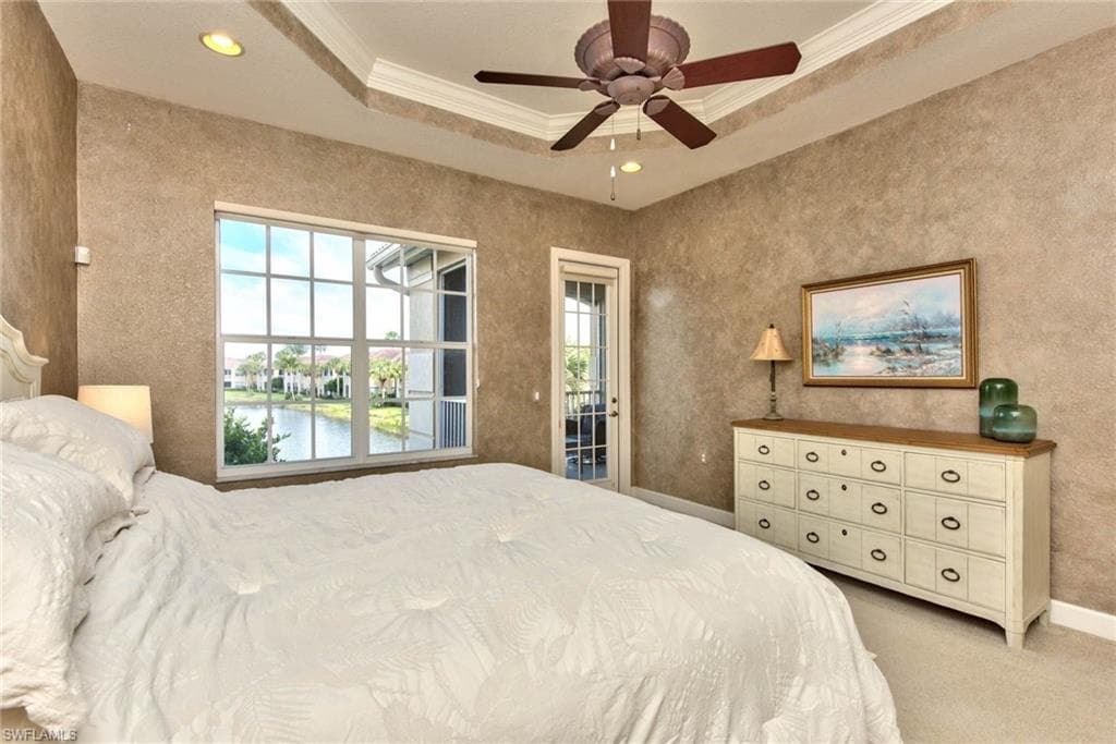 9657 Cypress Hammock CIR # 202, ESTERO FL 34135-21