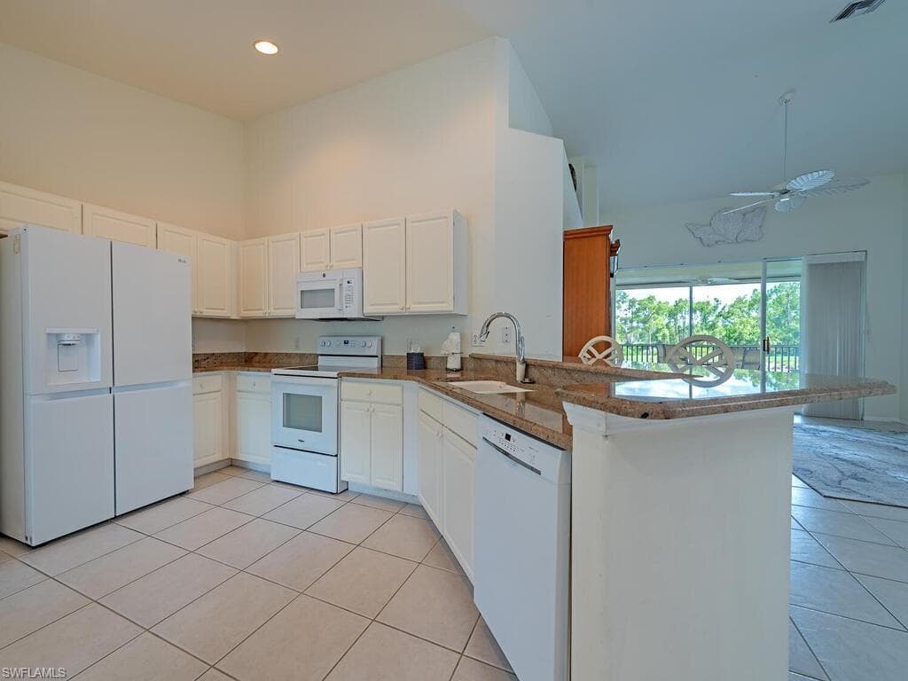 9351 Spring Run BLVD # 3203, ESTERO FL 34135-3