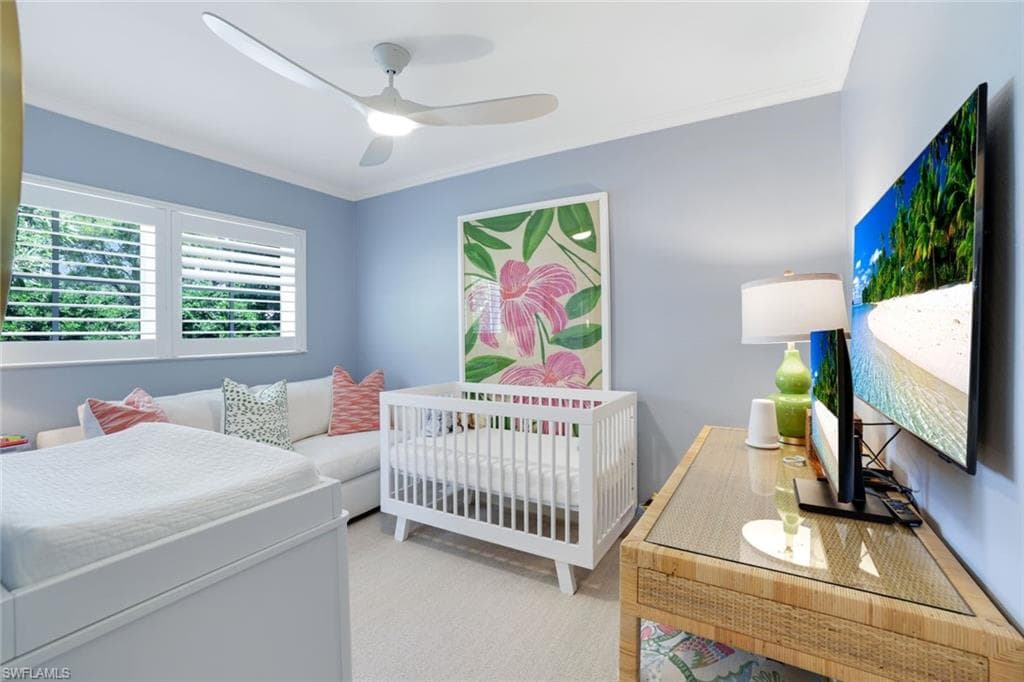642 6th AVE N, NAPLES FL 34102-21