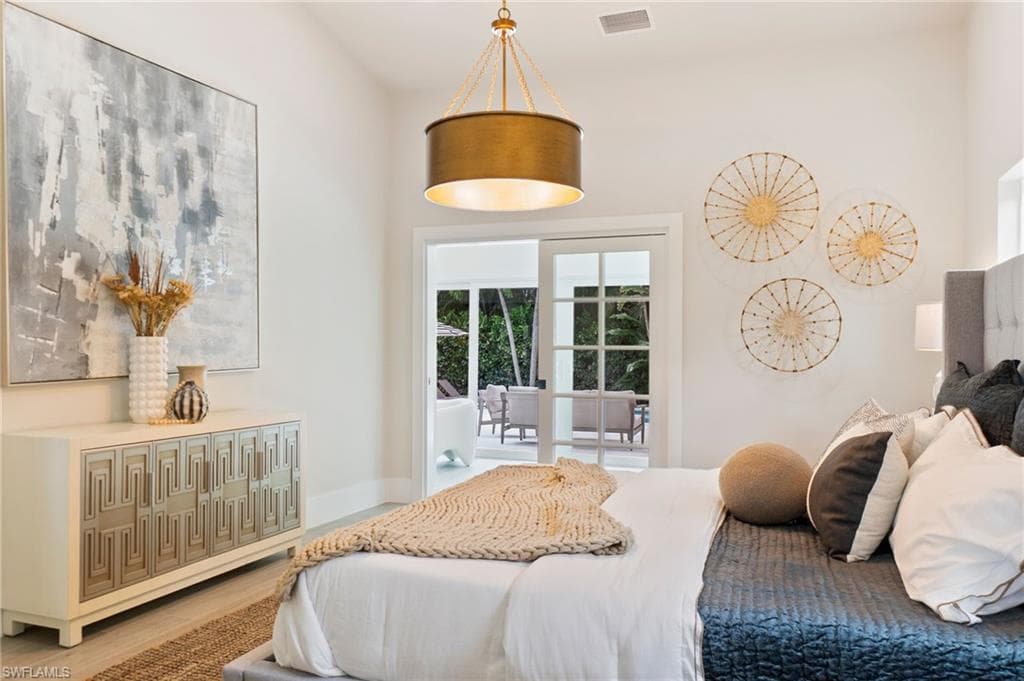 1200 Cypress Woods DR, NAPLES FL 34103-16