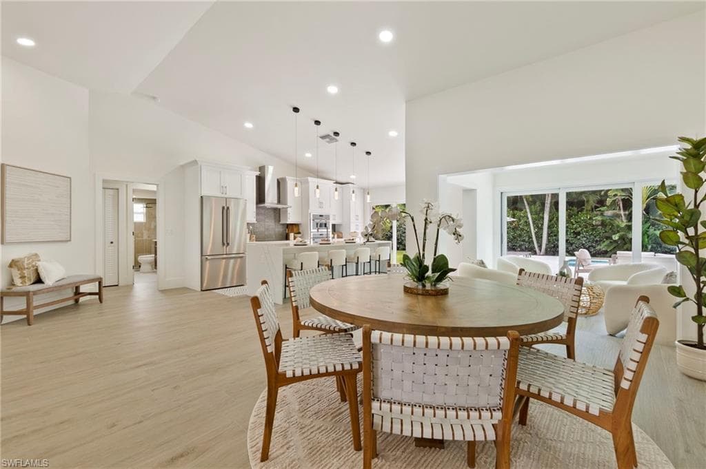 1200 Cypress Woods DR, NAPLES FL 34103-3