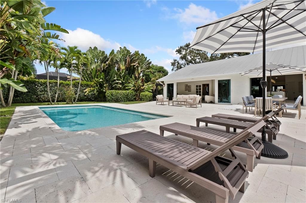 1200 Cypress Woods DR, NAPLES FL 34103-24