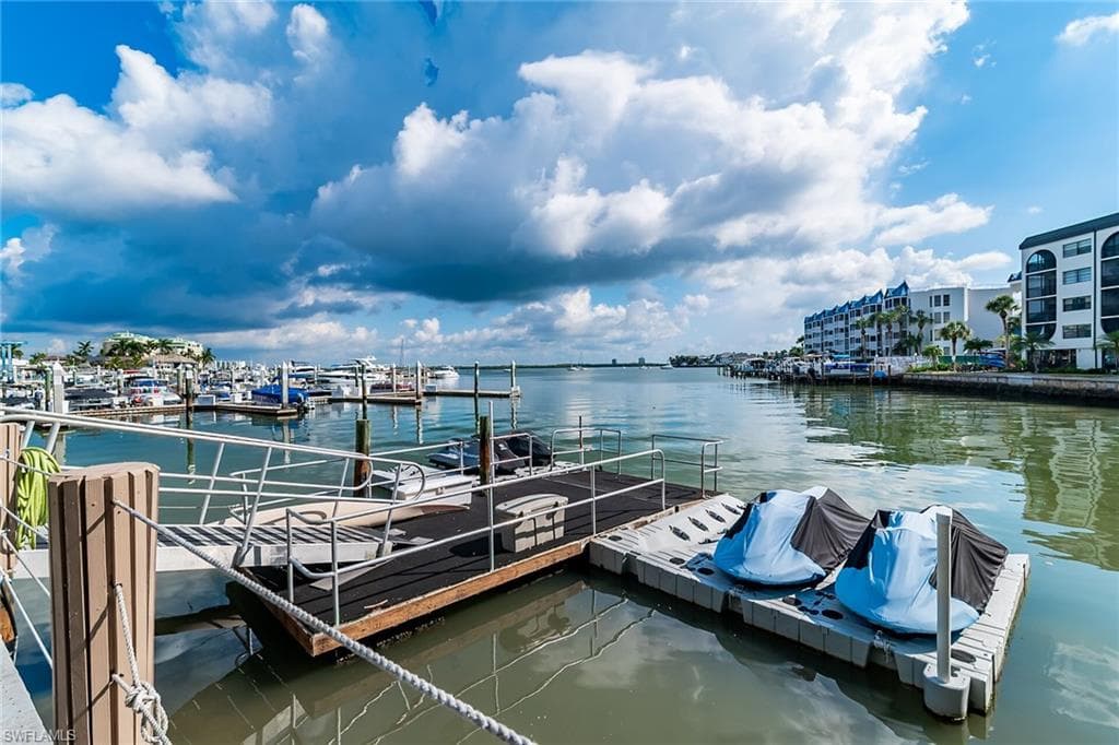 1012 Anglers CV # D303, MARCO ISLAND FL 34145-24