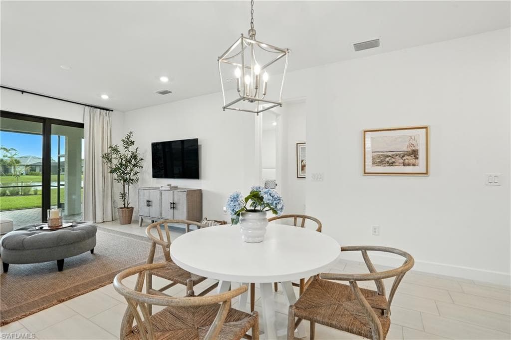 1863 Mesa LN, NAPLES FL 34120-8