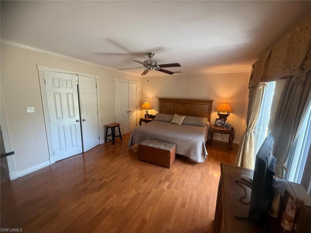 199 Leawood CIR, NAPLES FL 34104-18