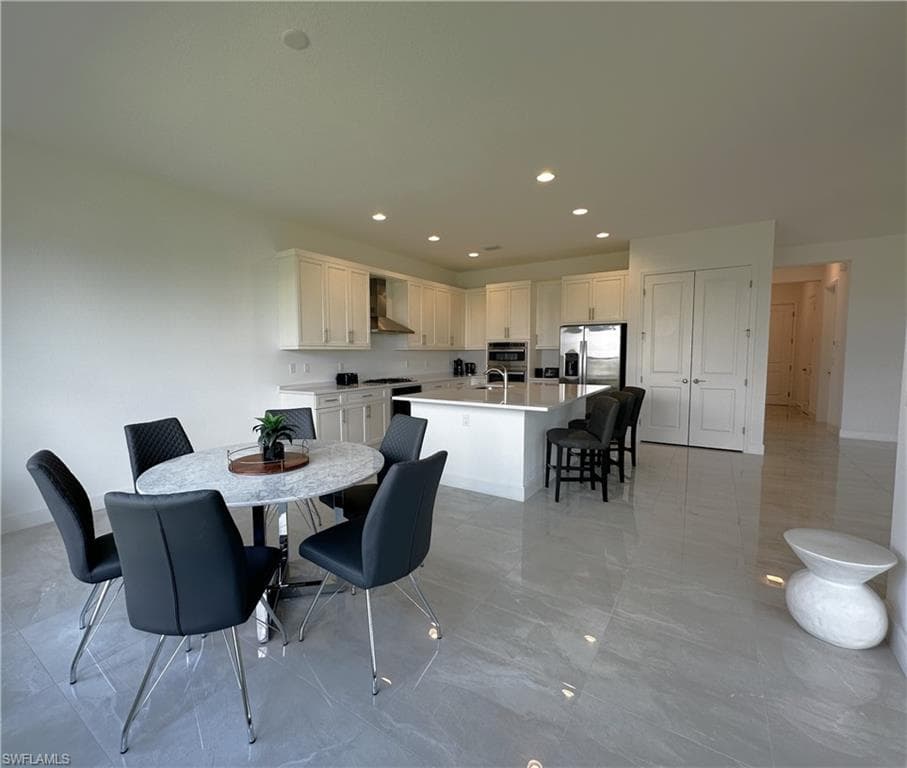 20293 Fair Oak LN, ESTERO FL 33928-4