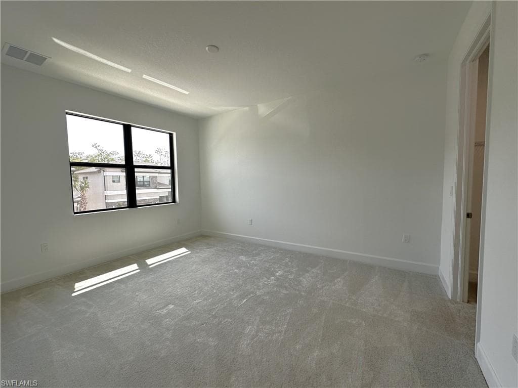 20293 Fair Oak LN, ESTERO FL 33928-29