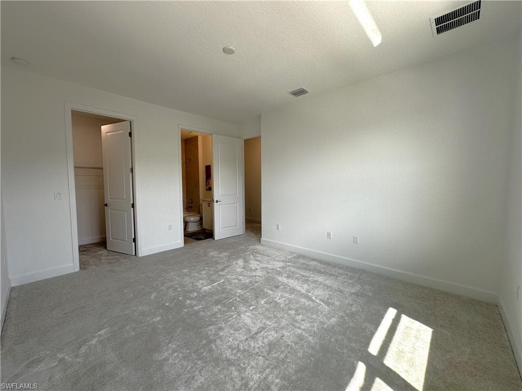 20293 Fair Oak LN, ESTERO FL 33928-30