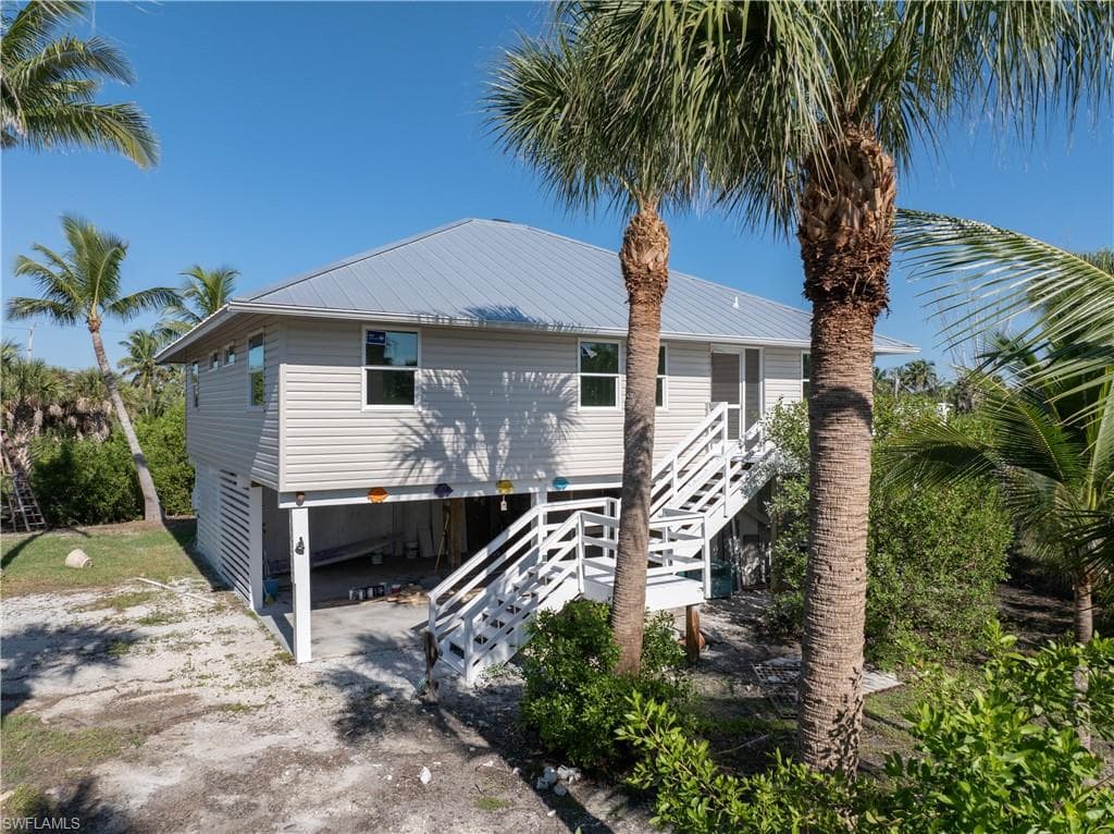 9297 Kincaid CT, SANIBEL FL 33957-3