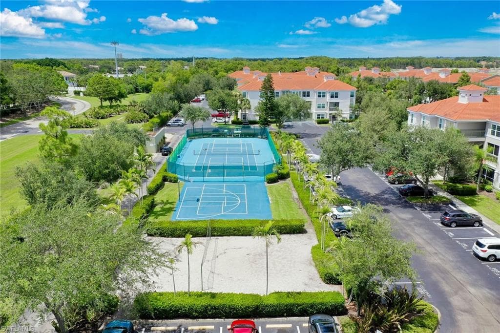 23500 Walden Center DR # 206, ESTERO FL 34134-37