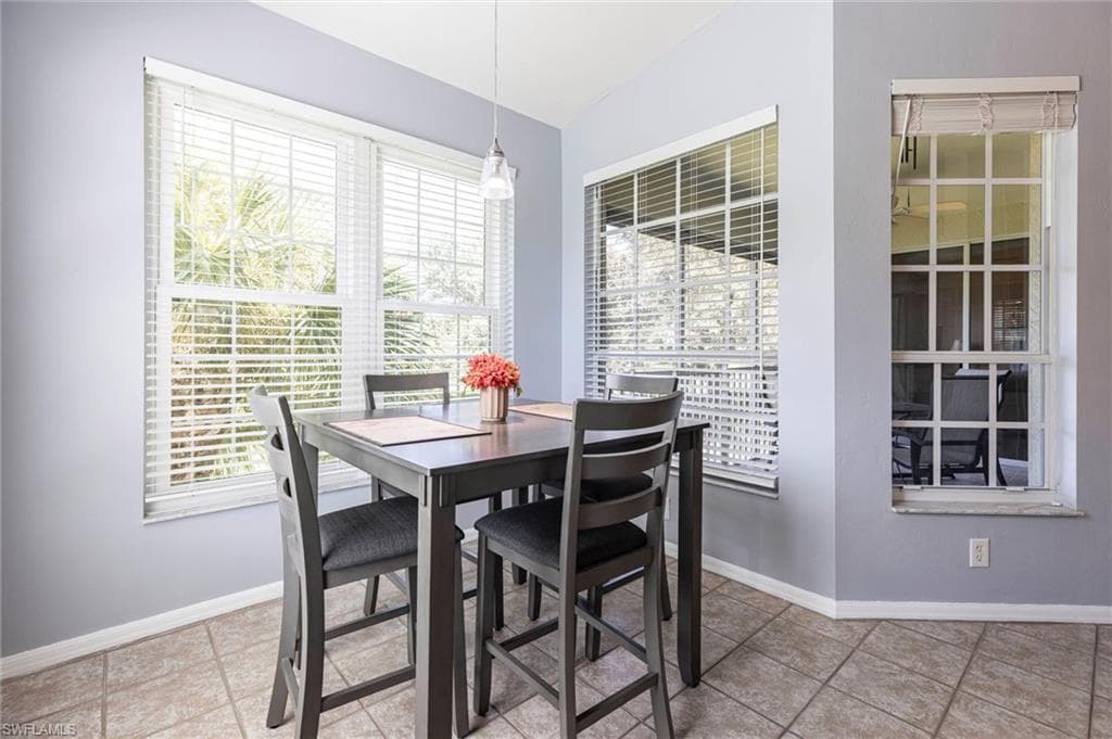 15157 Oxford CV # 2404, FORT MYERS FL 33919-10