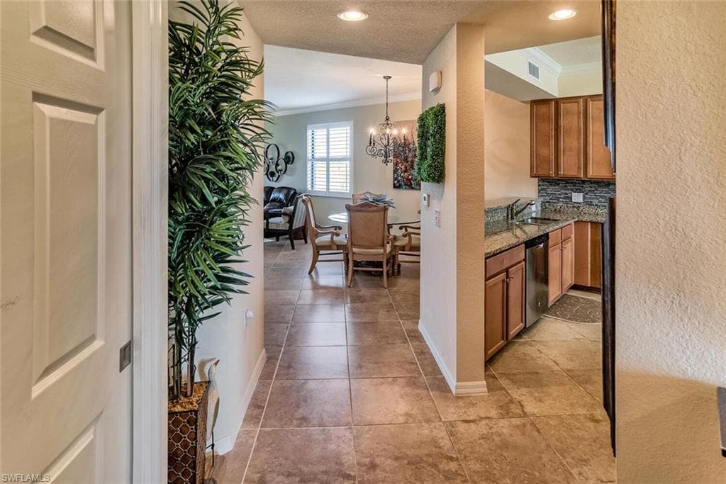 9719 Acqua CT # 228, NAPLES FL 34113-2