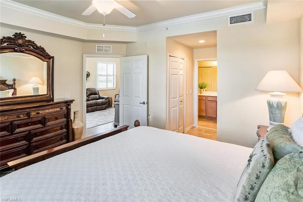 9719 Acqua CT # 228, NAPLES FL 34113-10