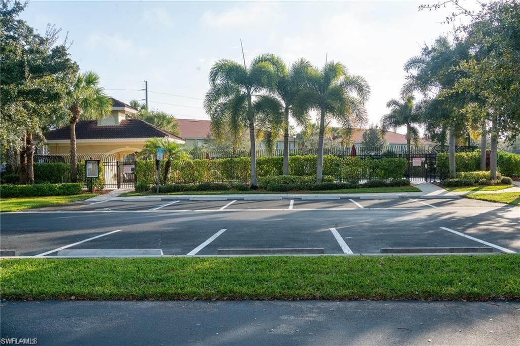 9430 Ivy Brook RUN # 403, FORT MYERS FL 33913-1