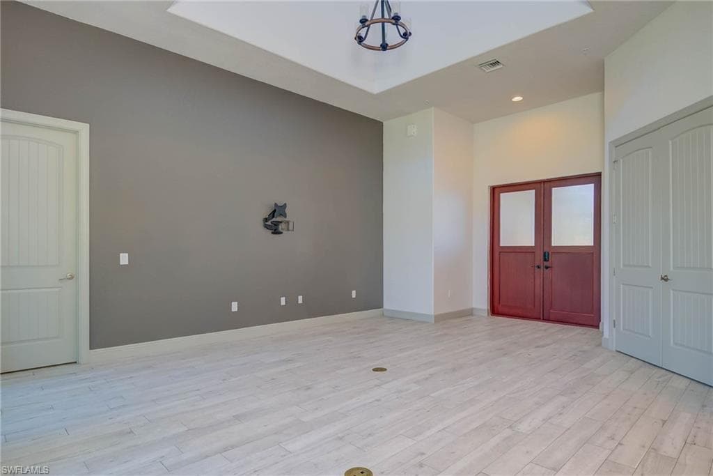 18111 Riverchase CT, ALVA FL 33920-8