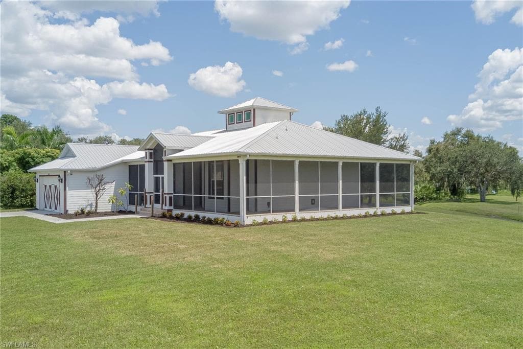 18111 Riverchase CT, ALVA FL 33920-3