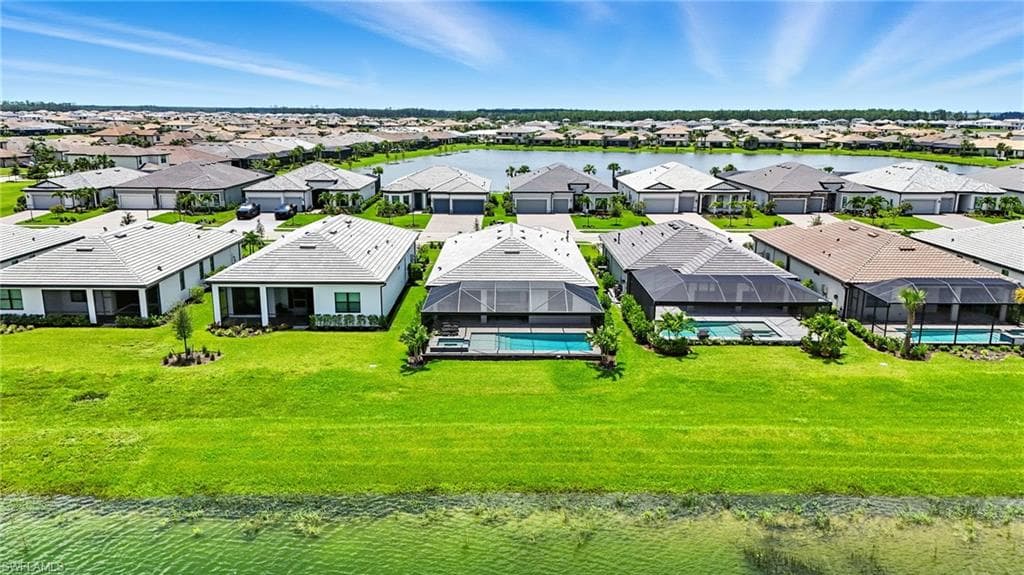 18282 Parksville DR, ESTERO FL 33928-40