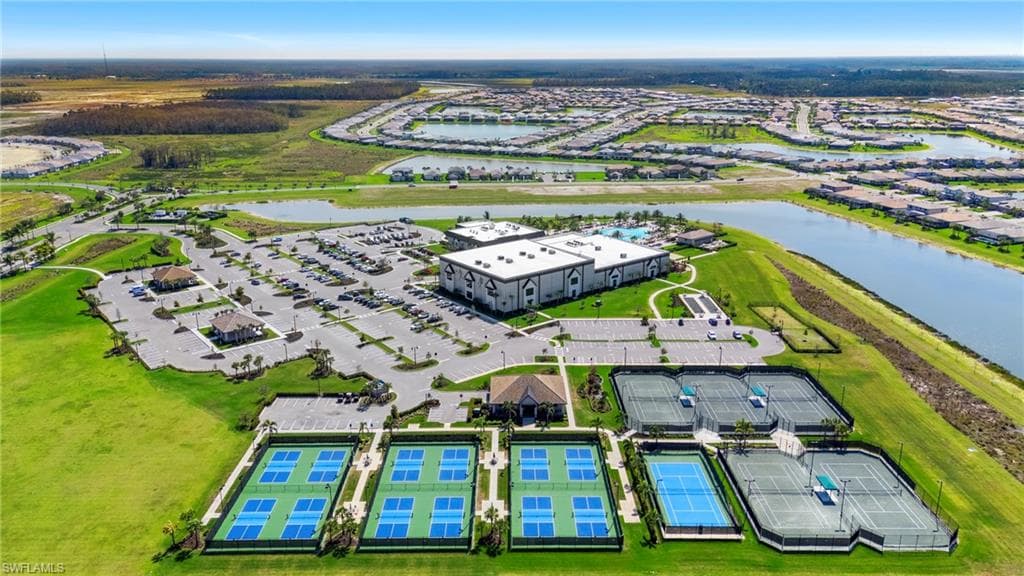 18282 Parksville DR, ESTERO FL 33928-43
