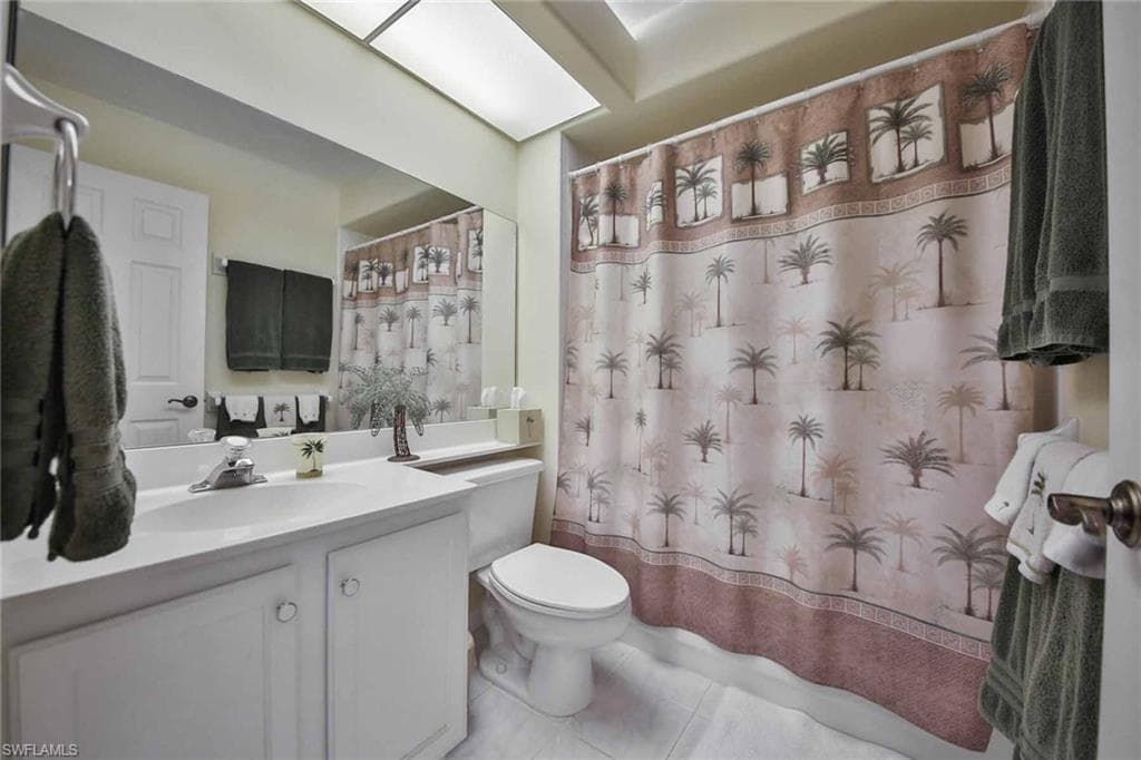 28068 Cavendish CT # 2310, BONITA SPRINGS FL 34135-12