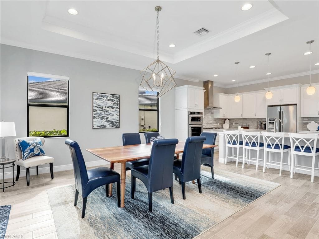 2079 Antigua LN N, NAPLES FL 34120-22