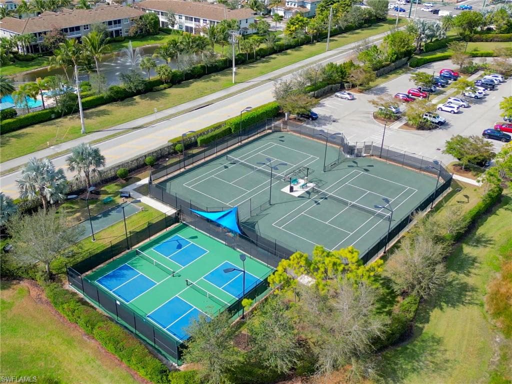 2079 Antigua LN N, NAPLES FL 34120-41