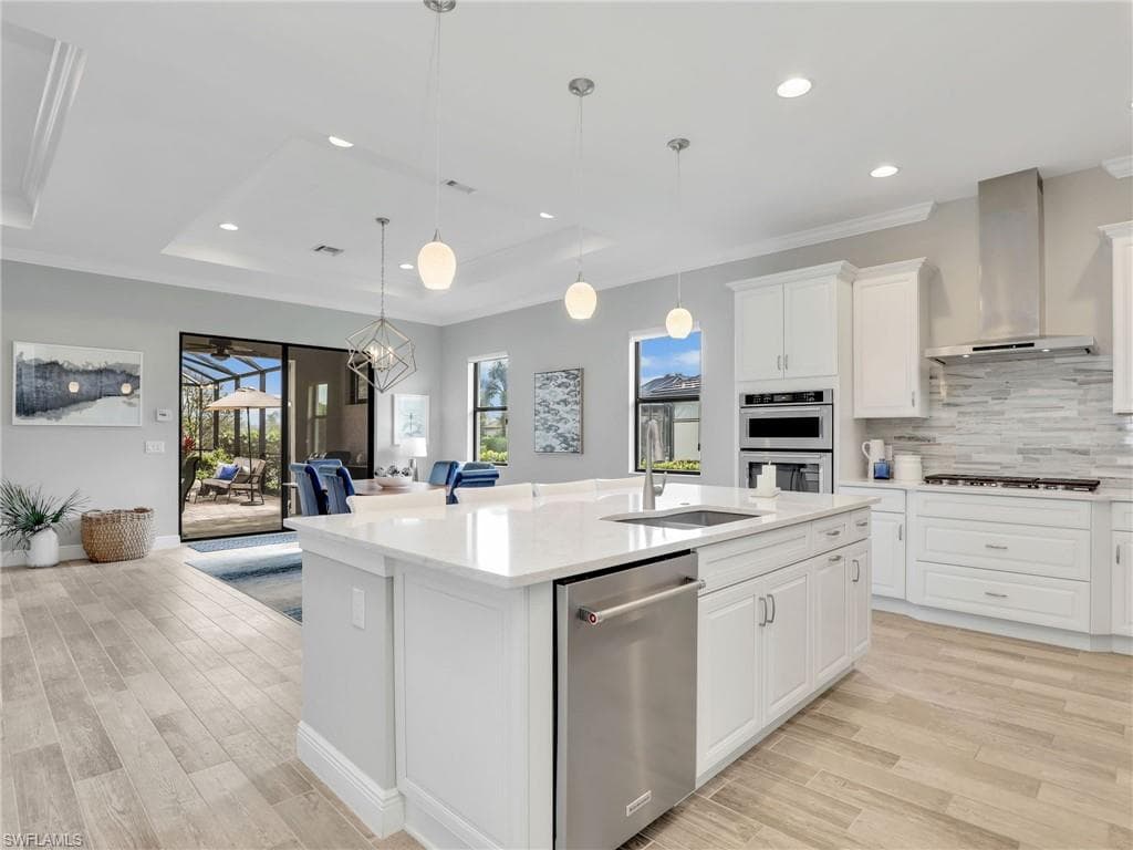 2079 Antigua LN N, NAPLES FL 34120-15