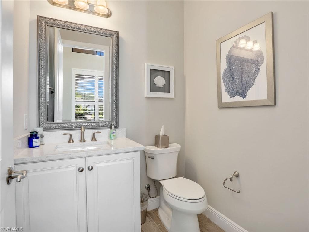 2079 Antigua LN N, NAPLES FL 34120-32