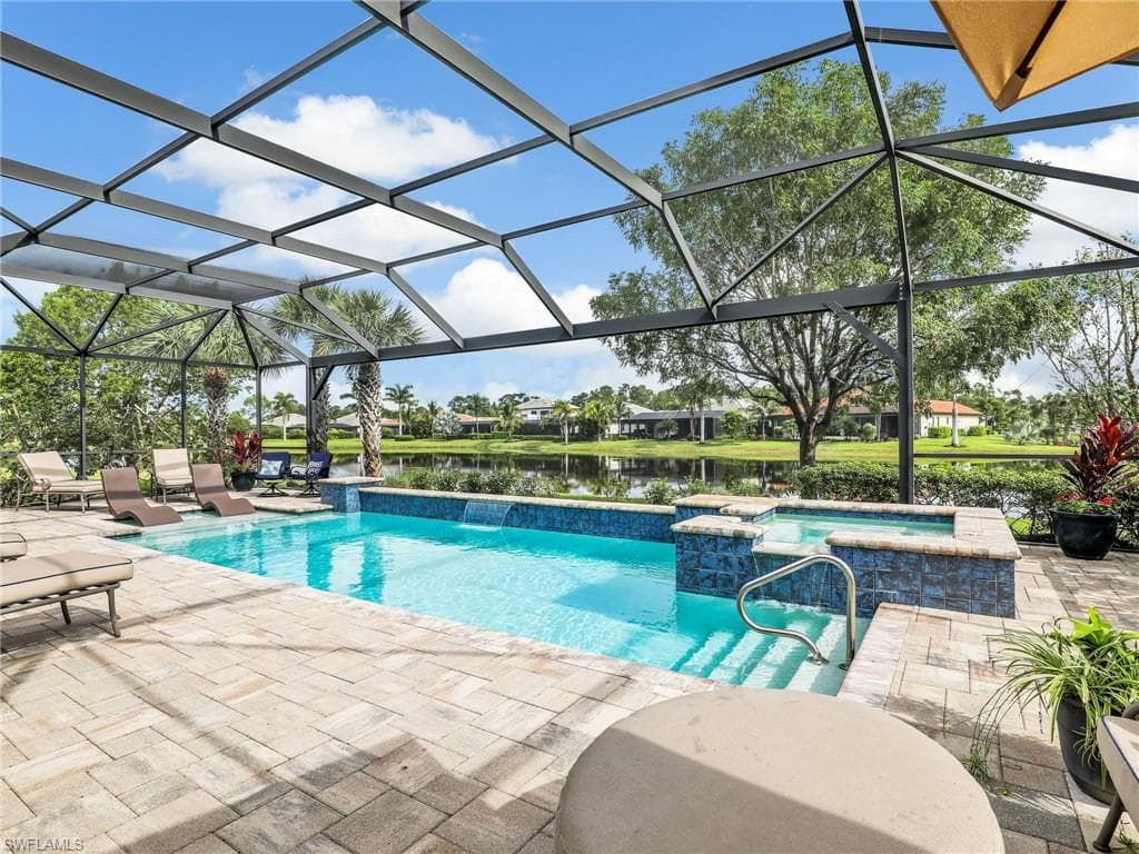 2079 Antigua LN N, NAPLES FL 34120-18