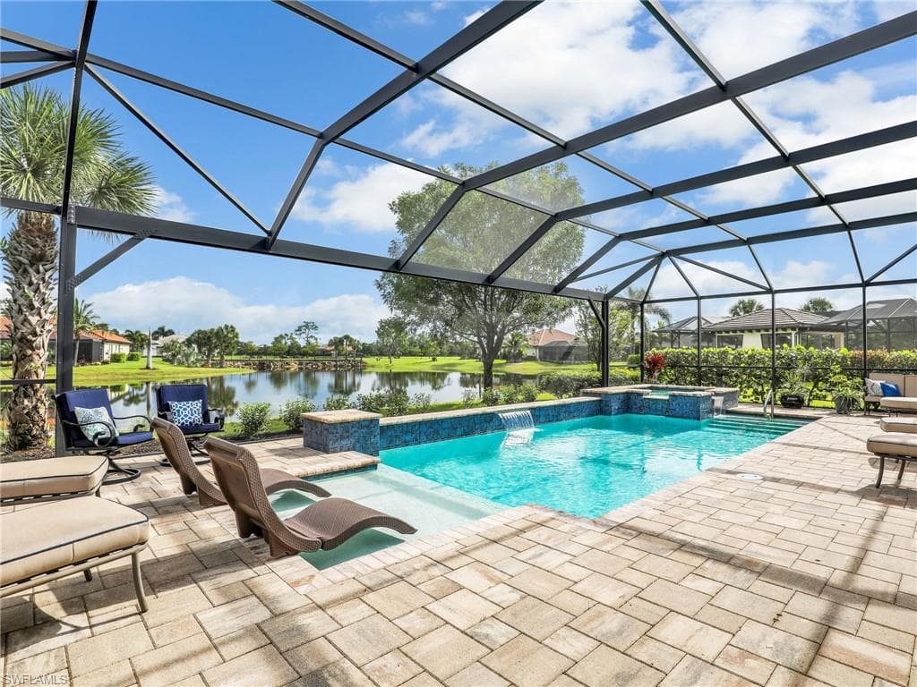 2079 Antigua LN N, NAPLES FL 34120-24