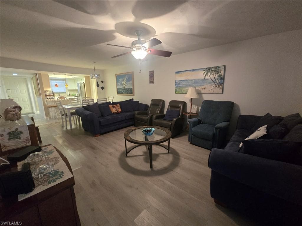 4955 Pepper CIR # B105, NAPLES FL 34113-11