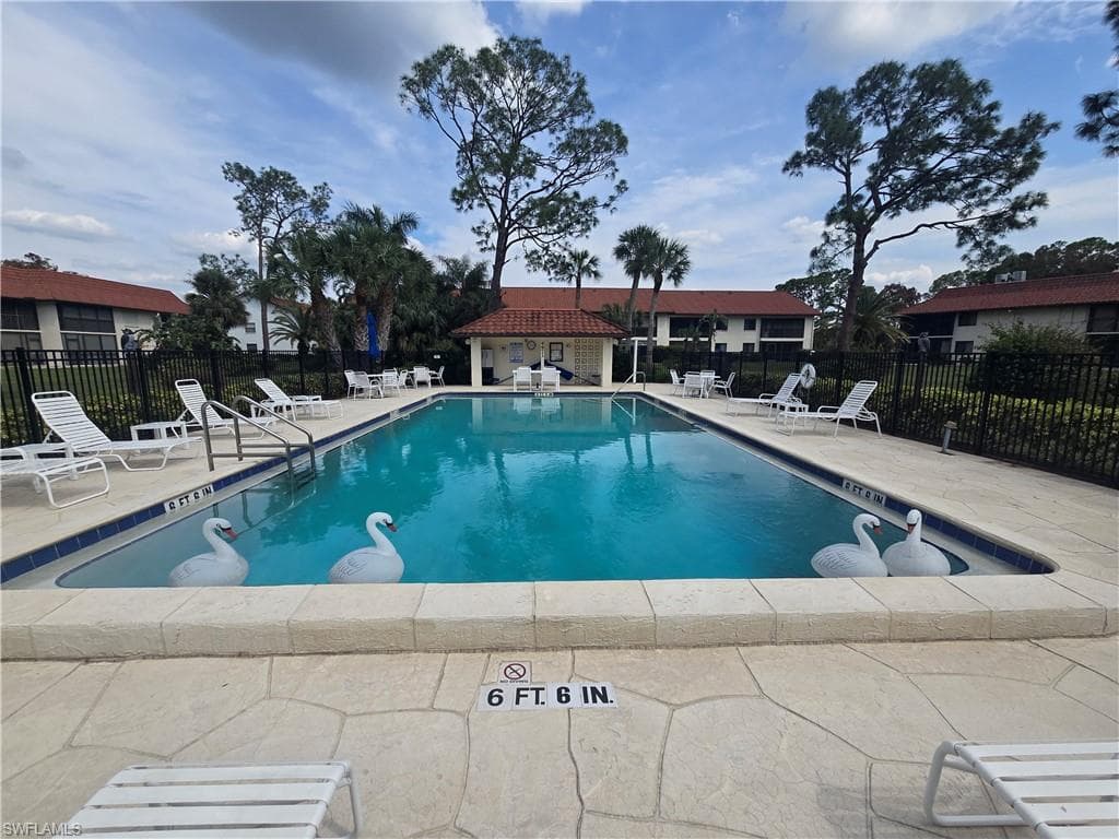 4955 Pepper CIR # B105, NAPLES FL 34113-34