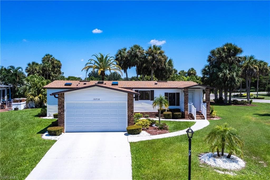 10716 Timber Pines CT, NORTH FORT MYERS FL 33903-1