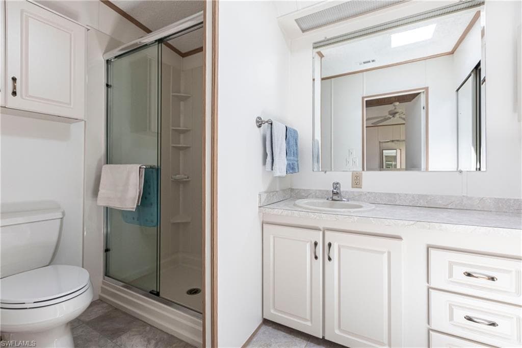 10716 Timber Pines CT, NORTH FORT MYERS FL 33903-16