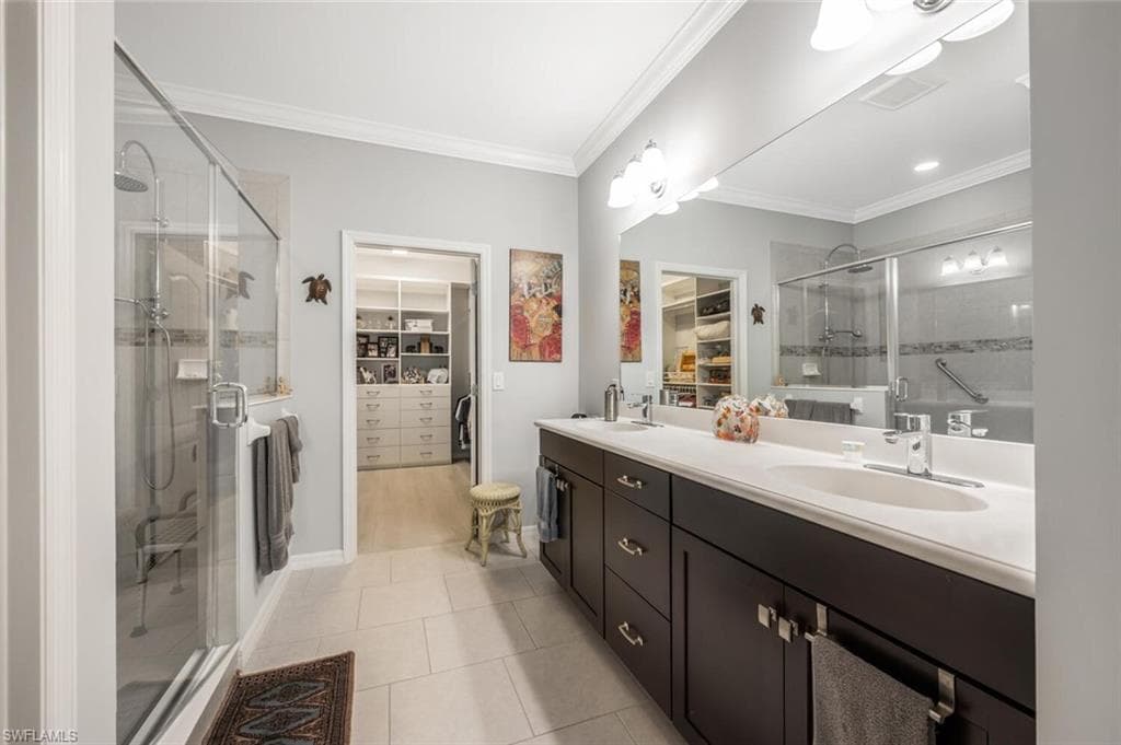 6916 Avalon CIR # 108, NAPLES FL 34112-17