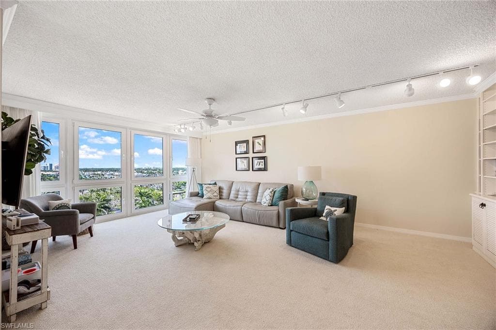 4031 Gulf Shore BLVD N # 10C, NAPLES FL 34103-12