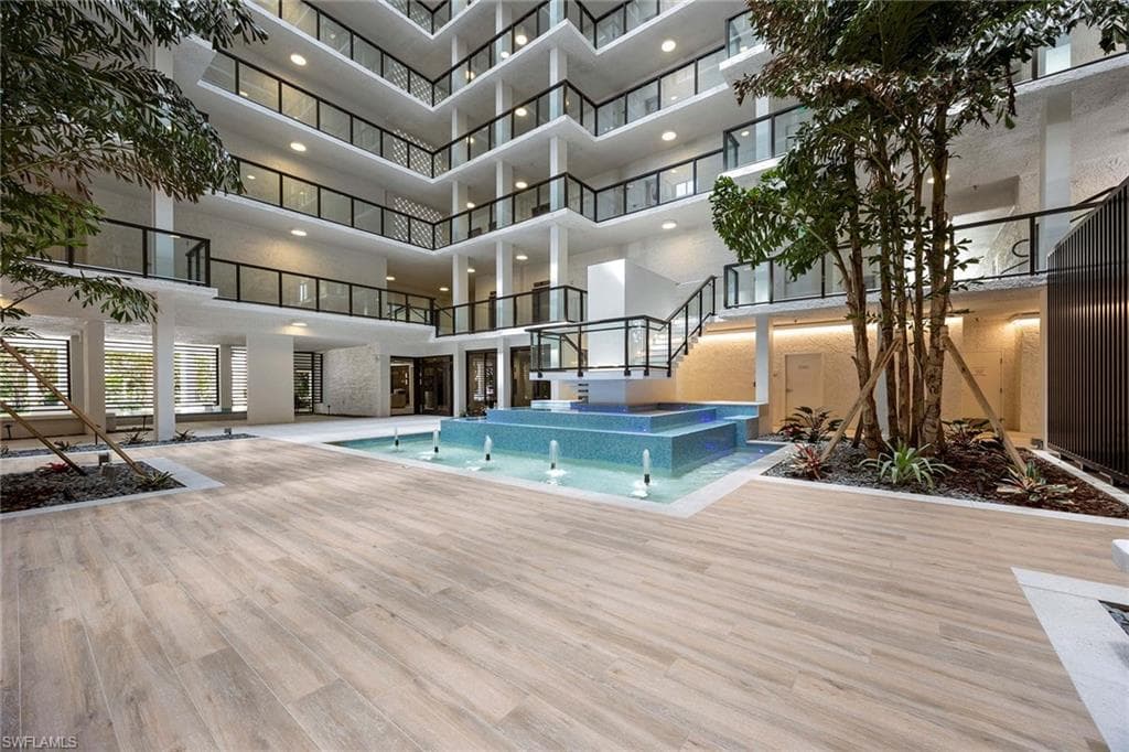 4031 Gulf Shore BLVD N # 10C, NAPLES FL 34103-6